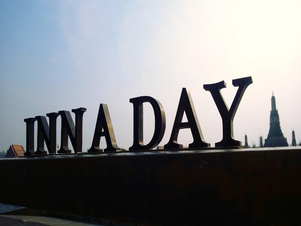 A Day אורחן בנגקוק